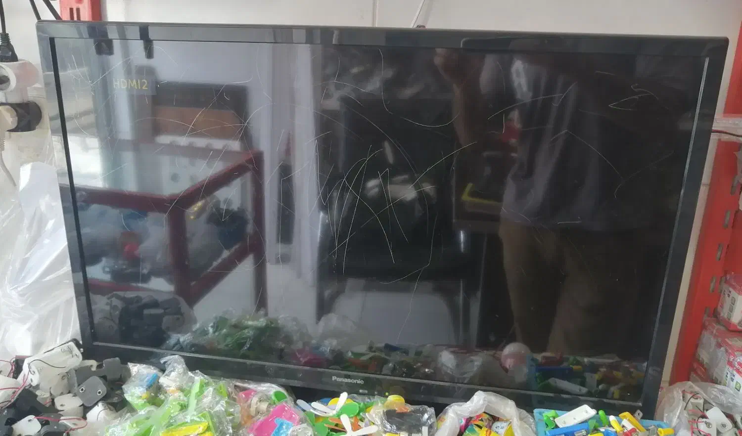 تلویزیون 32 اینچ پاناسونیک|تلویزیون و پروژکتور|بوشهر, |دیوار