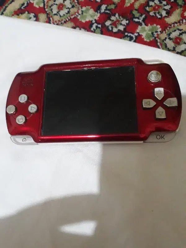 گیم PSP چیزی|کنسول، بازی ویدئویی و آنلاین|پرند, فاز ۶|دیوار