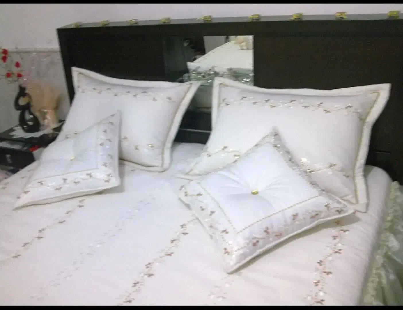 روتختی شیک مخمل شانل|سرویس روتختی|قم, باغ کرباسی|دیوار