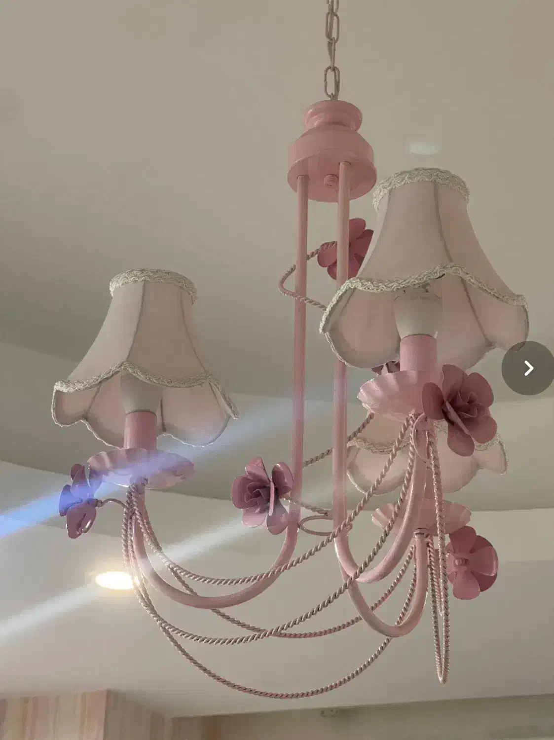 لوستر سه شاخه ی صورتی|لوستر و چراغ آویز|کرج, گوهردشت|دیوار