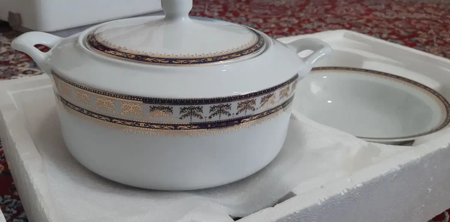 سرویس چینی|ظروف سرو و پذیرایی|صدرا-فارس, فاز ۲|دیوار