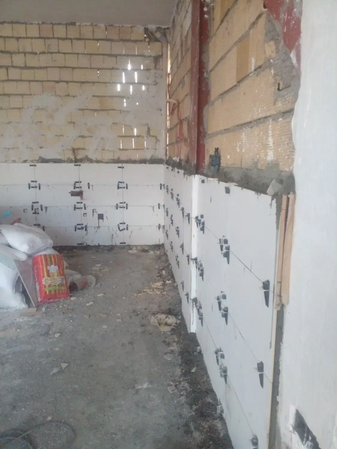 اجرای سنگ نما وکاشی وسرامیک وسنگ پله|خدمات پیشه و مهارت|نورآباد, |دیوار