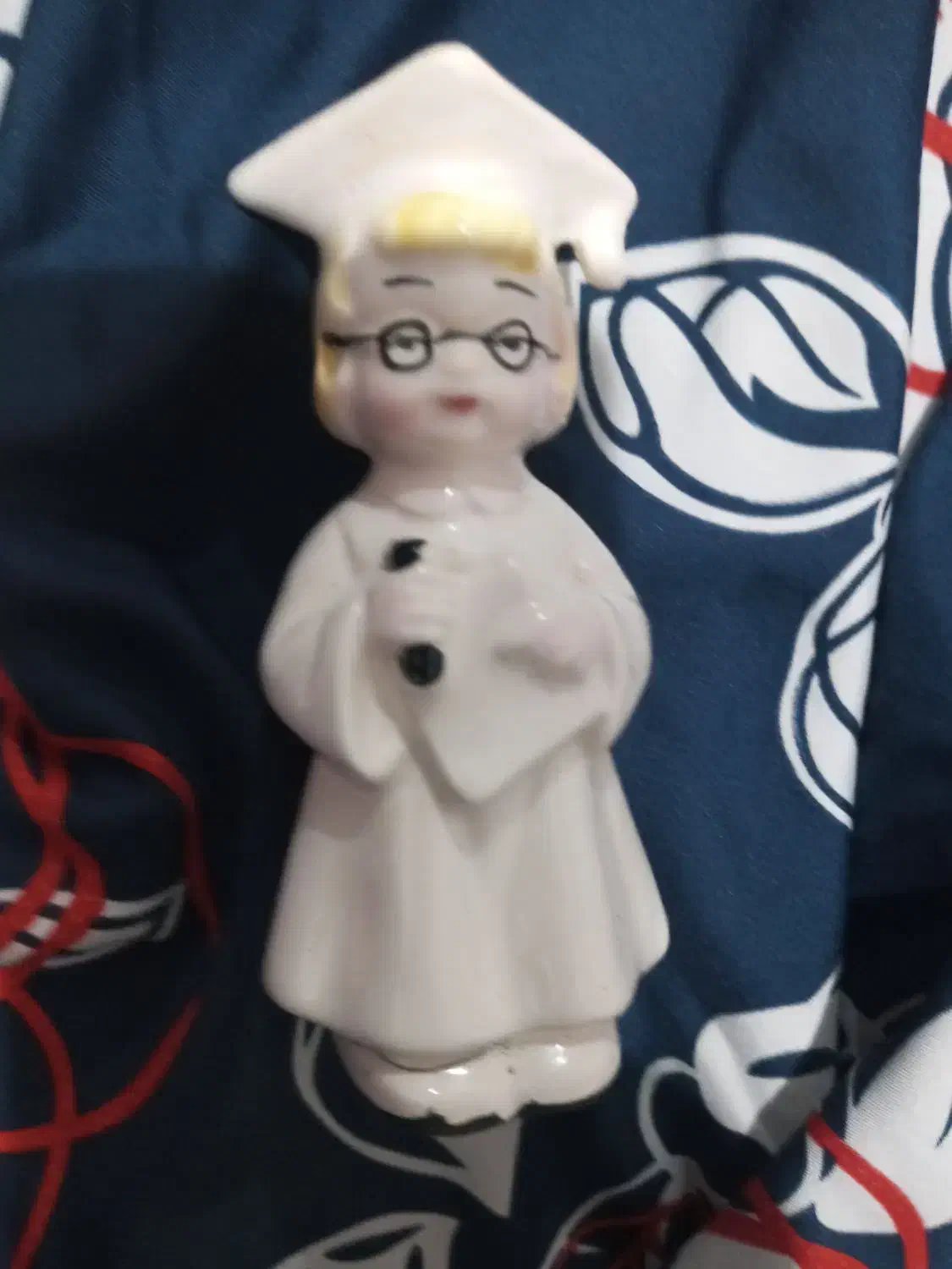 مجسمه قدیمی|کلکسیون اشیاء عتیقه|پیربازار, |دیوار