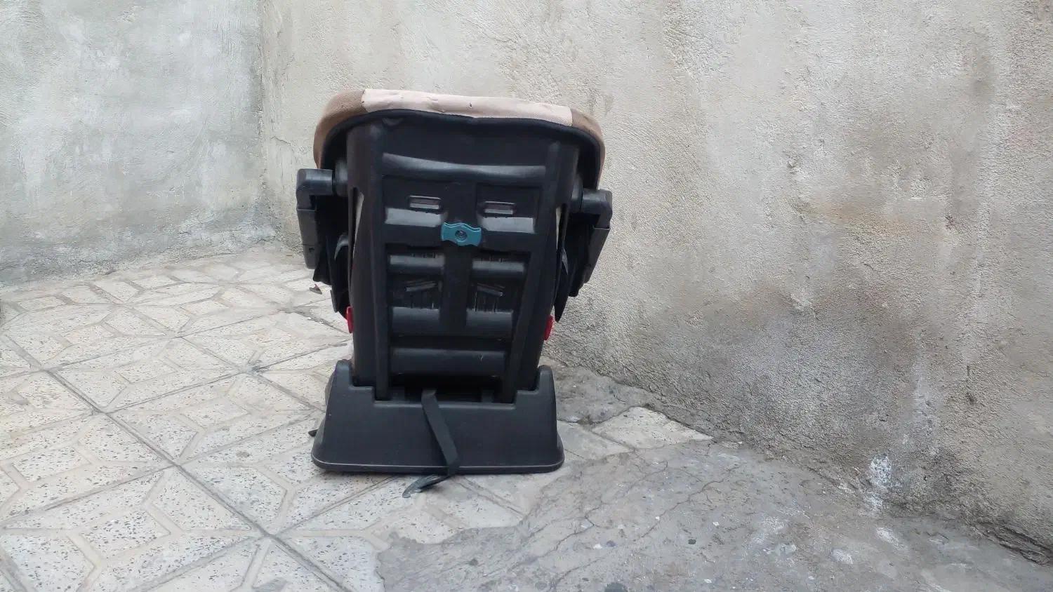 صندلی ماشین کودک|کالسکه و لوازم جانبی|ارومیه, |دیوار