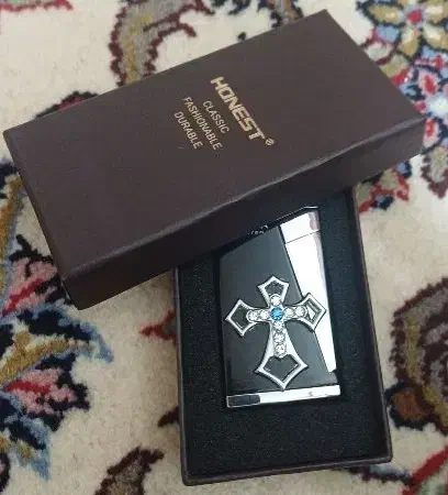 فندک اتمی|کلکسیون اشیاء عتیقه|اراک, |دیوار