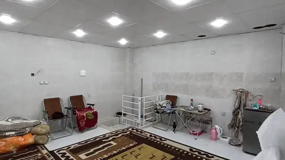 رهن یک واحد کارگاهی|اجارهٔ مغازه و غرفه|زرقان, |دیوار