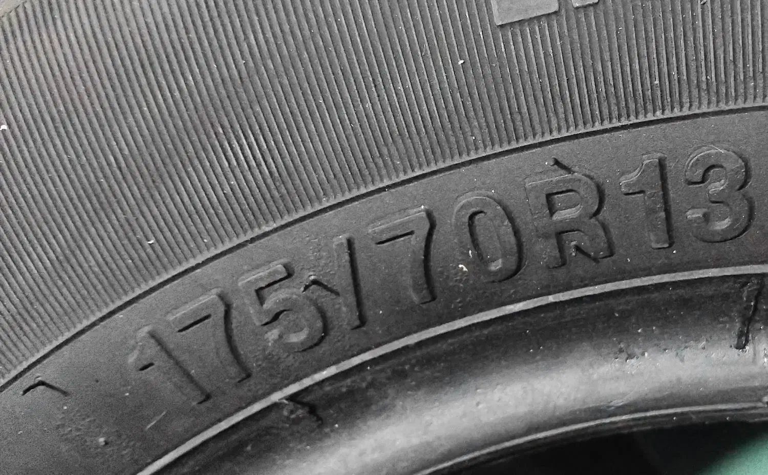 لاستیک مناسب تیبا کوئیک ساینا پیکان وانت|قطعات یدکی و لوازم جانبی|کردکوی, |دیوار