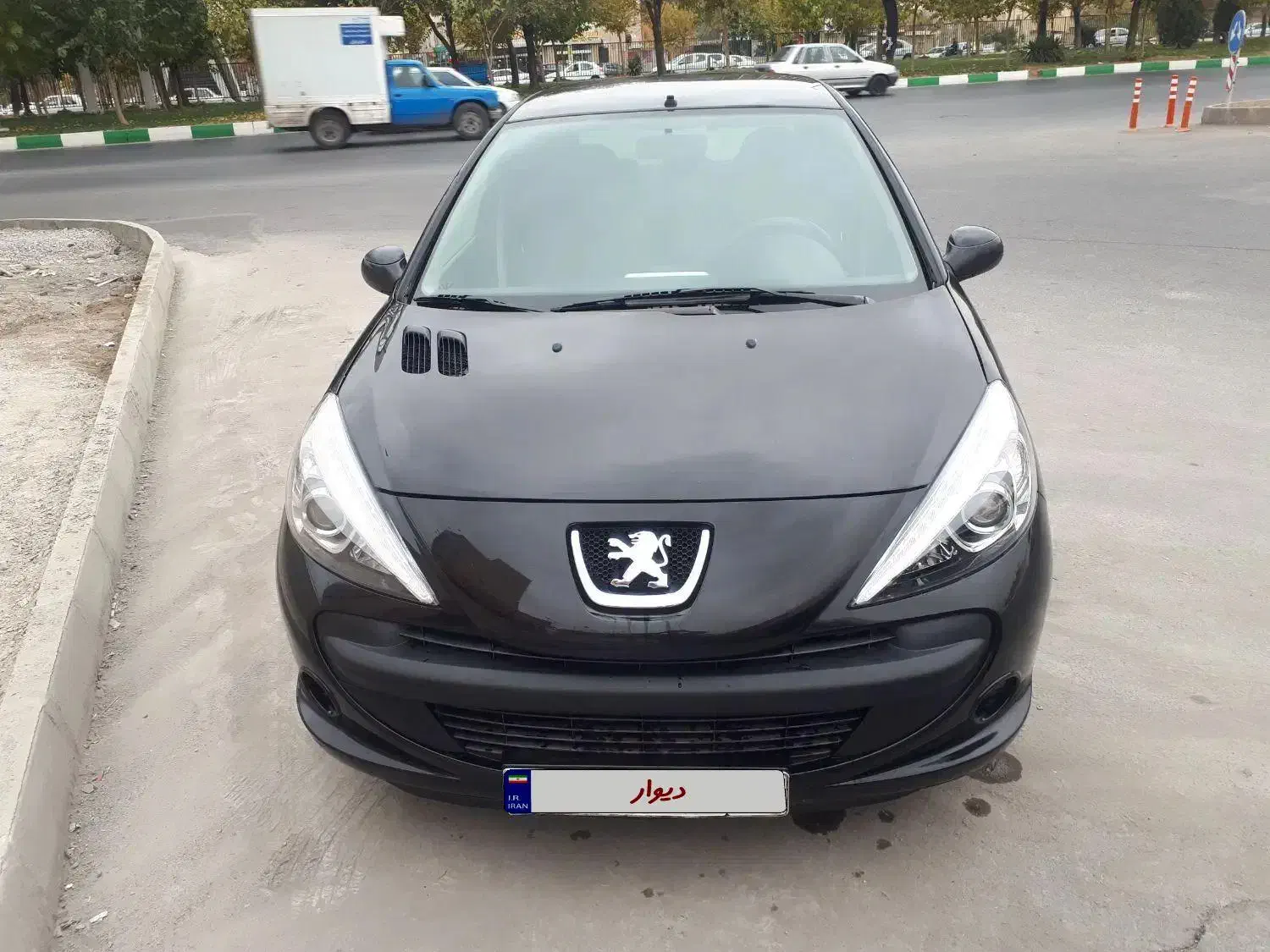 ۲۰۷ مدل ۹۰|خودرو سواری و وانت|اراک, |دیوار