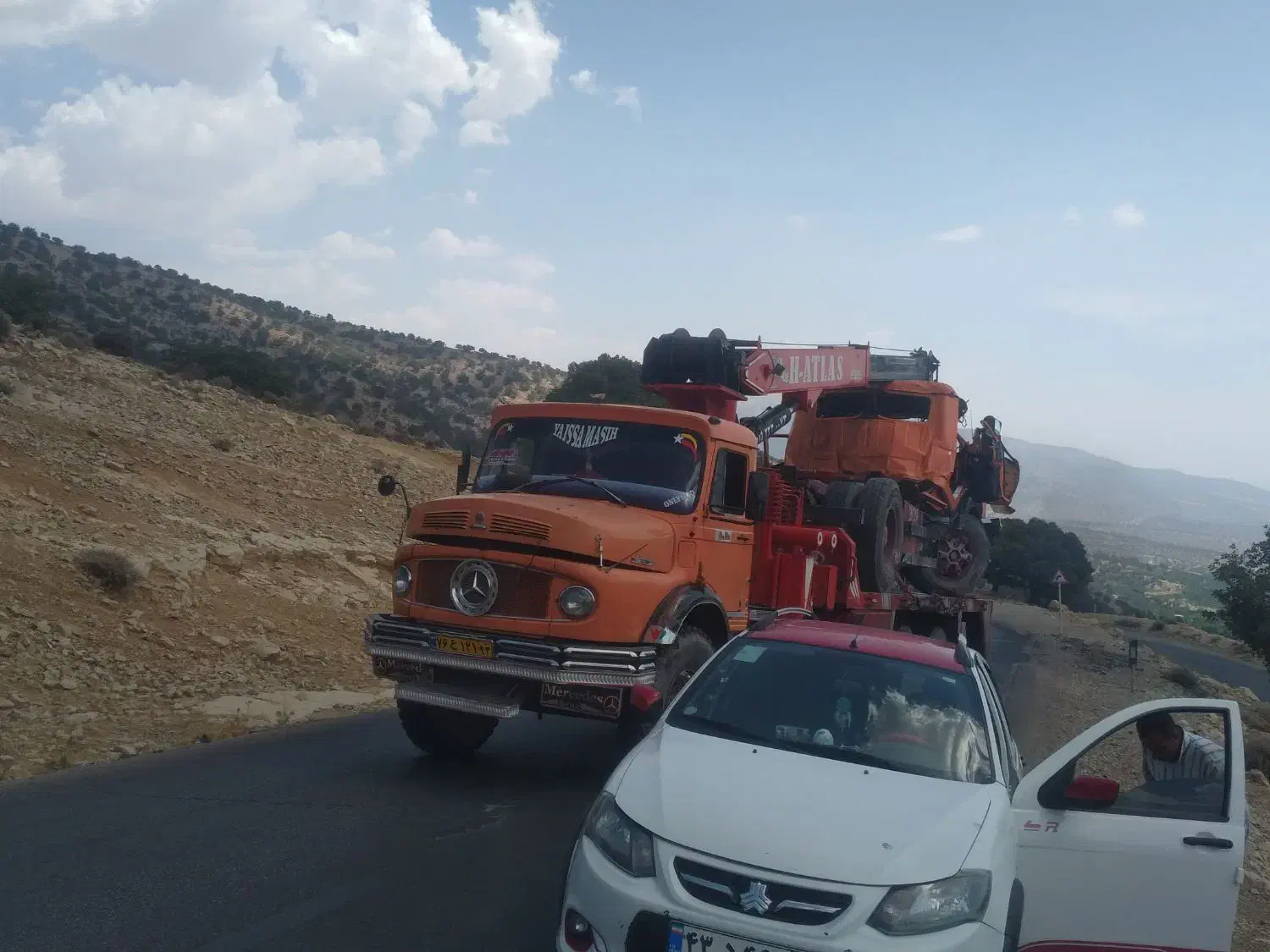 جرثقیل ده چرخ|خدمات حمل و نقل|شیراز, محمدیه|دیوار