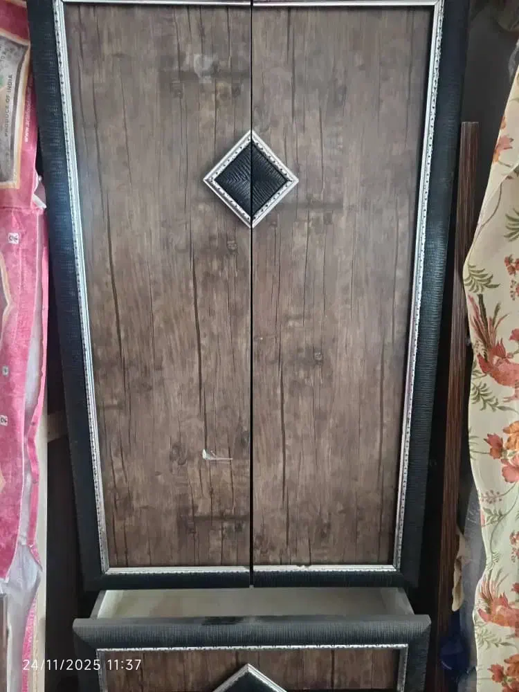 کمد لباسی|جاکفشی، کمد، دراور|زرند, |دیوار