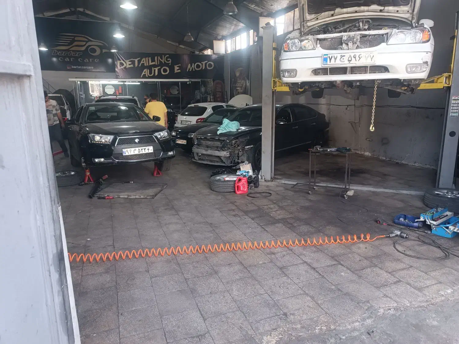 اجاره مغازه مکانیکی گیربکس اتوماتیک ۲۴۰ متر بابایی|اجارهٔ مغازه و غرفه|تهران, حکیمیه|دیوار