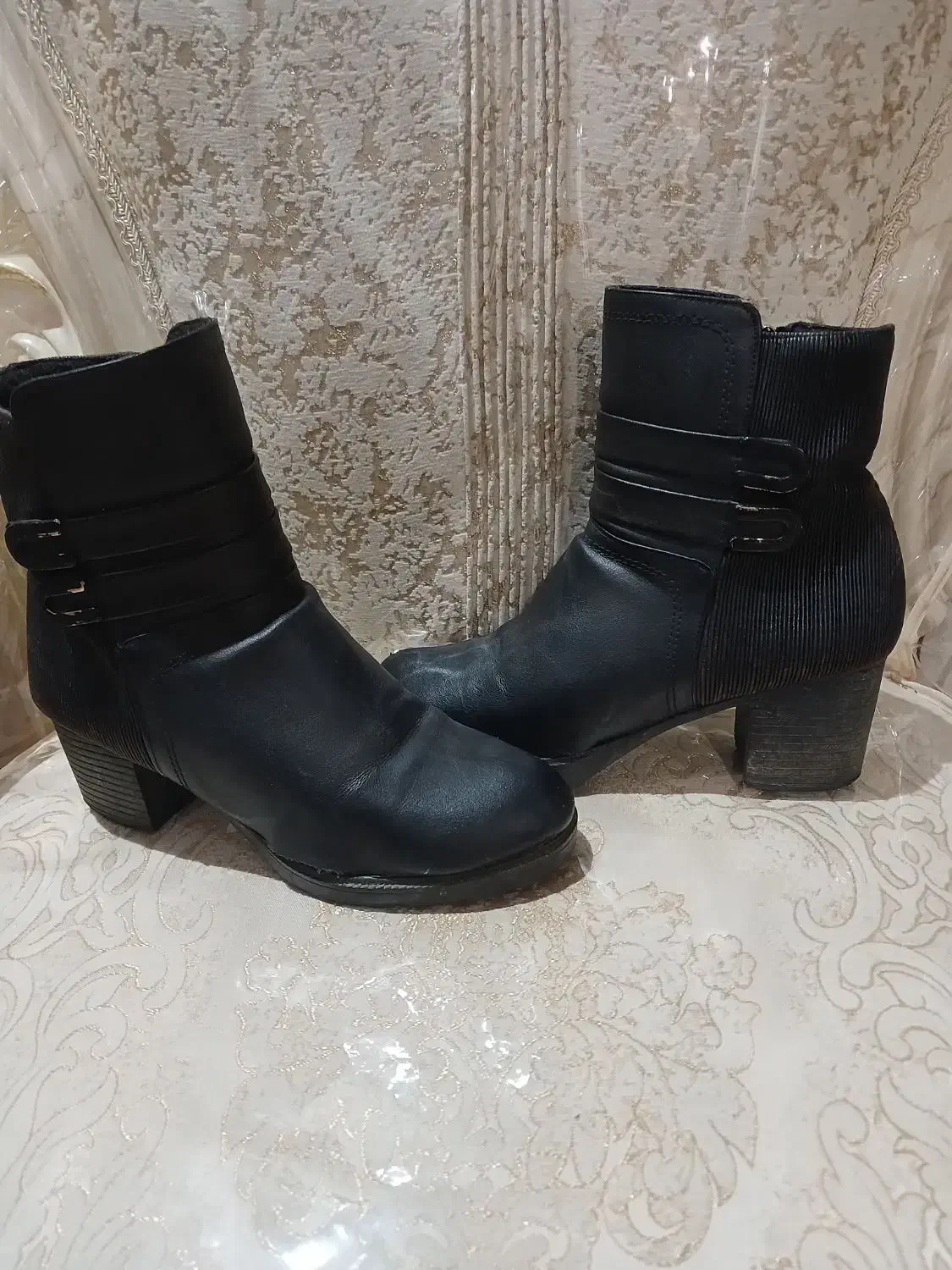 پوتین مشکی سایز ۳۹ به چهل هم میخوره۱۵۰۰۰ت|کیف، کفش، کمربند|اردبیل, |دیوار