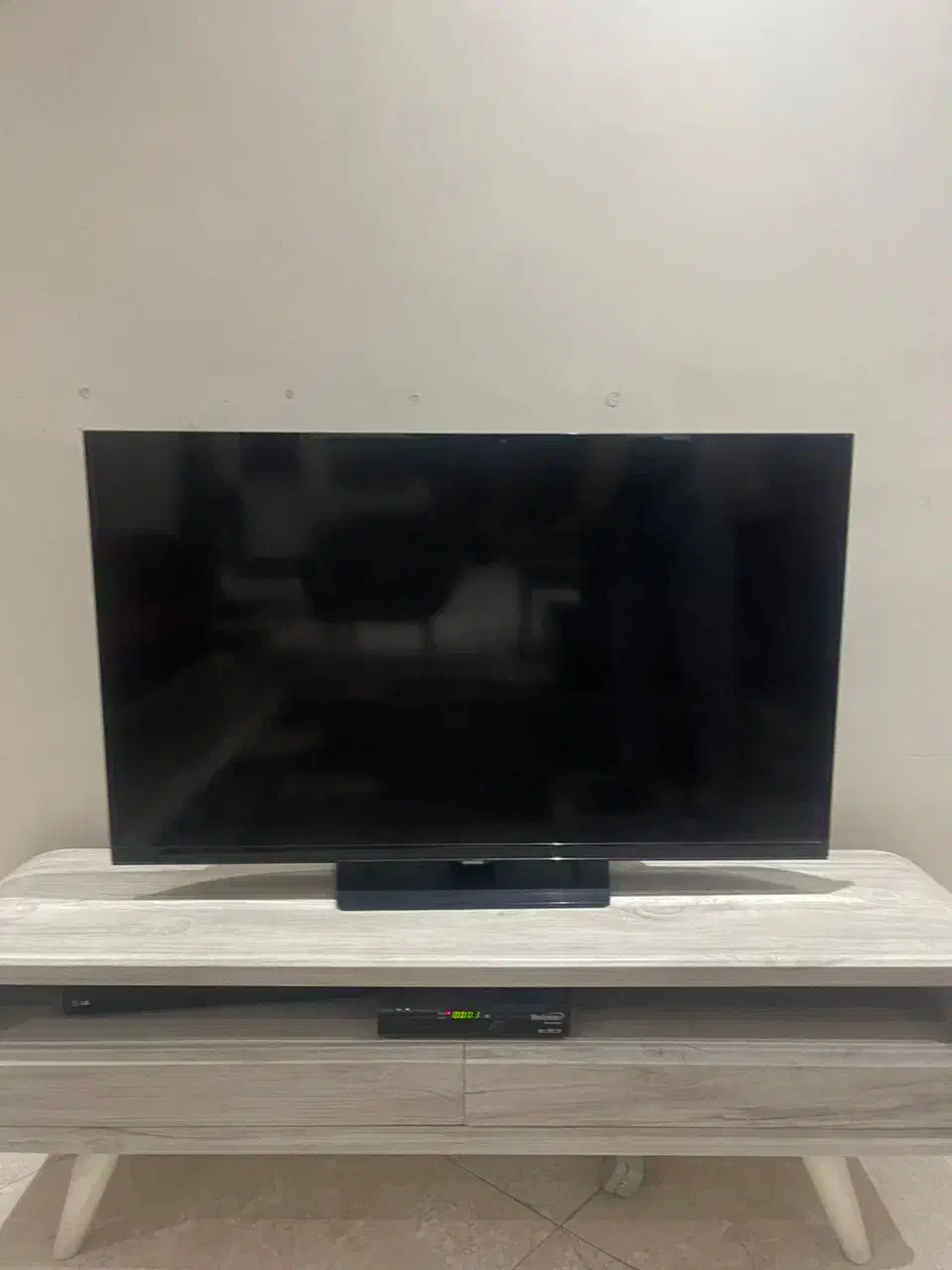 تلویزیون ۴۰ اینچ سامسونگ ال ای دی led|تلویزیون و پروژکتور|تهران, گمرک|دیوار