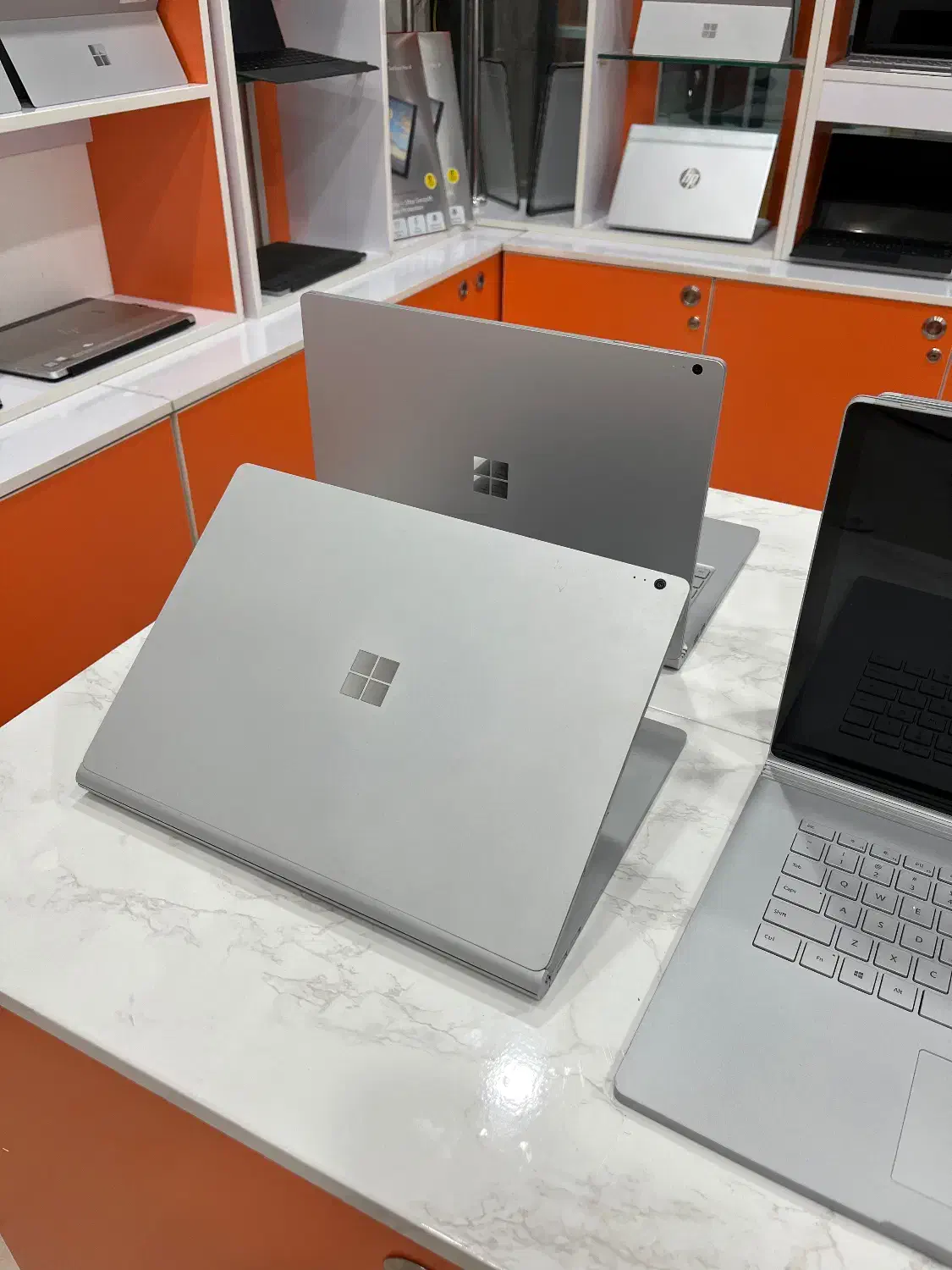 سرفیس بوک ۲ surface book 2 i5/7/8/256|رایانه همراه|شیراز, ملاصدرا|دیوار