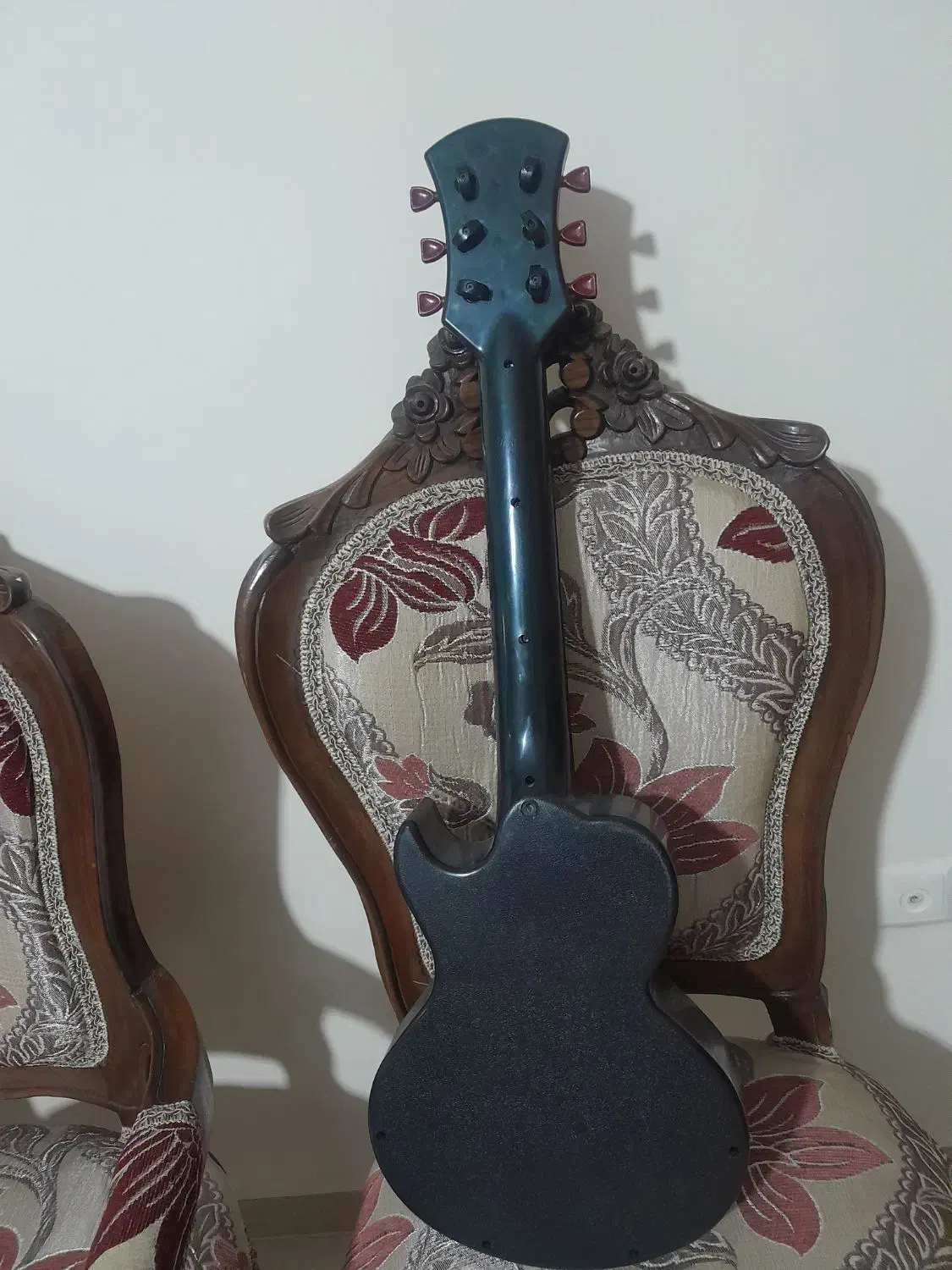 گیتار|گیتار، بیس، امپلیفایر|تبریز, |دیوار