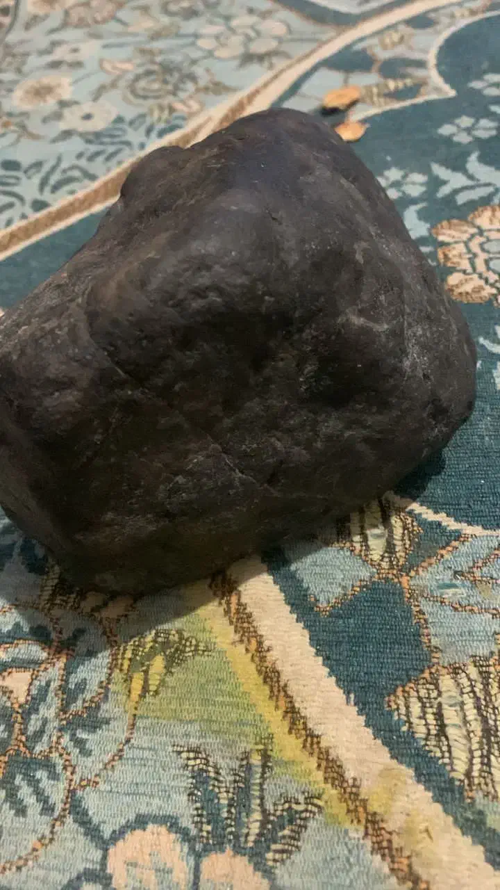 شهاب سنگ اصل|کلکسیون اشیاء عتیقه|زاهدان, |دیوار