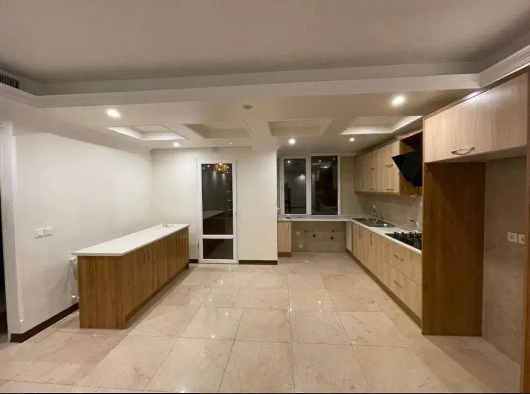 ۸۰ متر ۱ خواب/شیک و خوش نقشه/بازسازی شده/گذر پهن