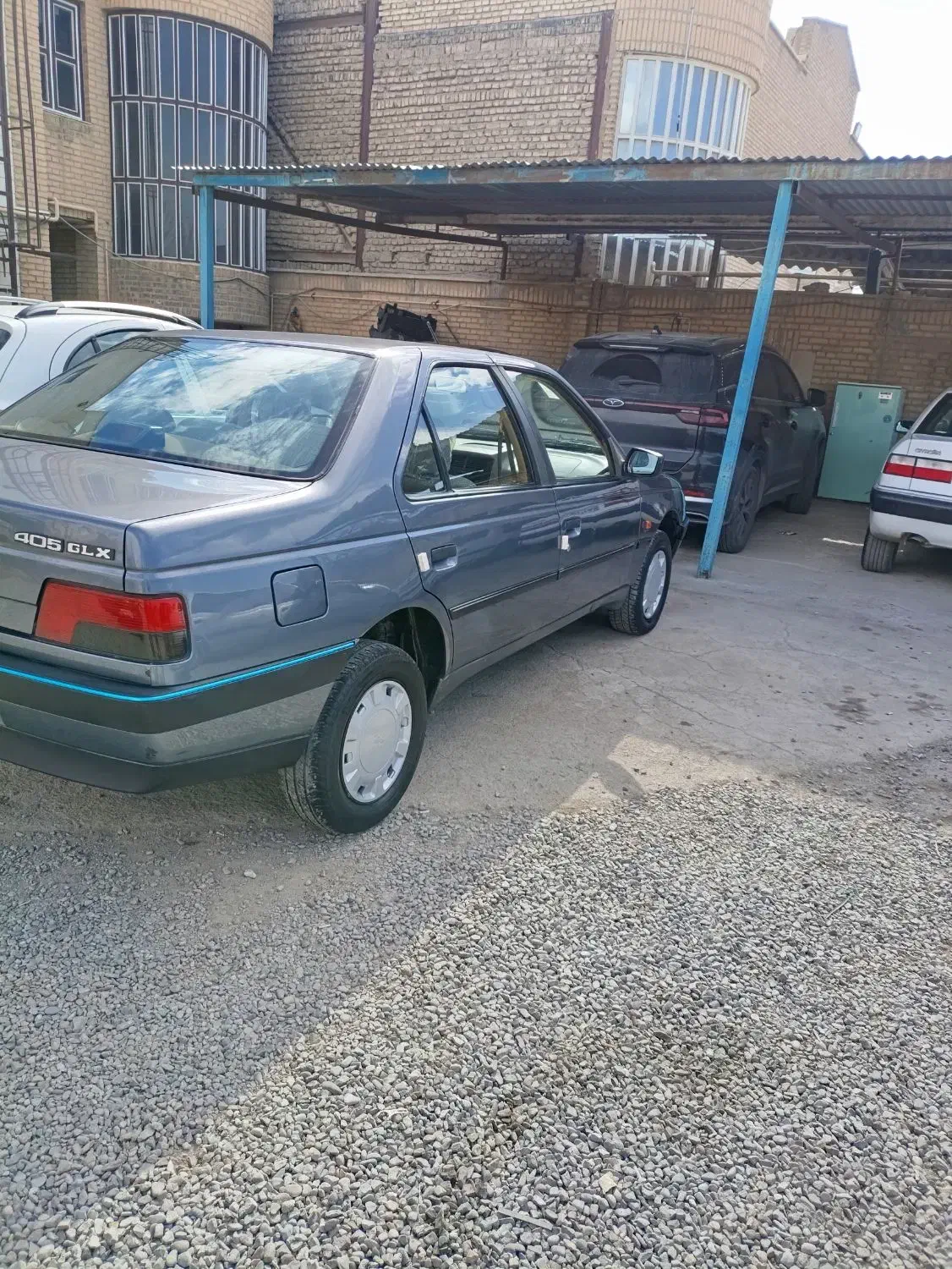 405مدل 97بی رنگ|خودرو سواری و وانت|اسلامشهر, شهرک محمدیه|دیوار