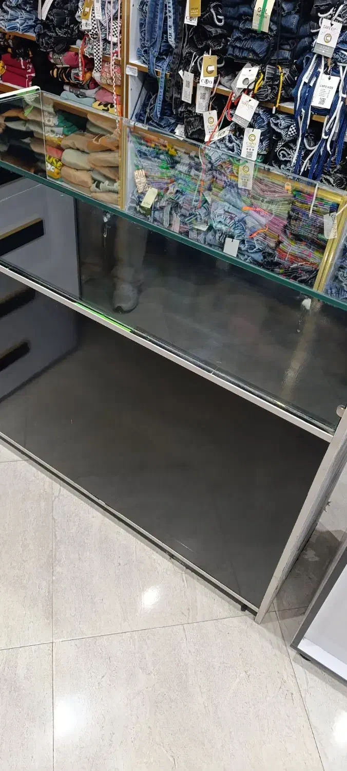 میز دکور مغازه|فروشگاه و مغازه|آباده, |دیوار