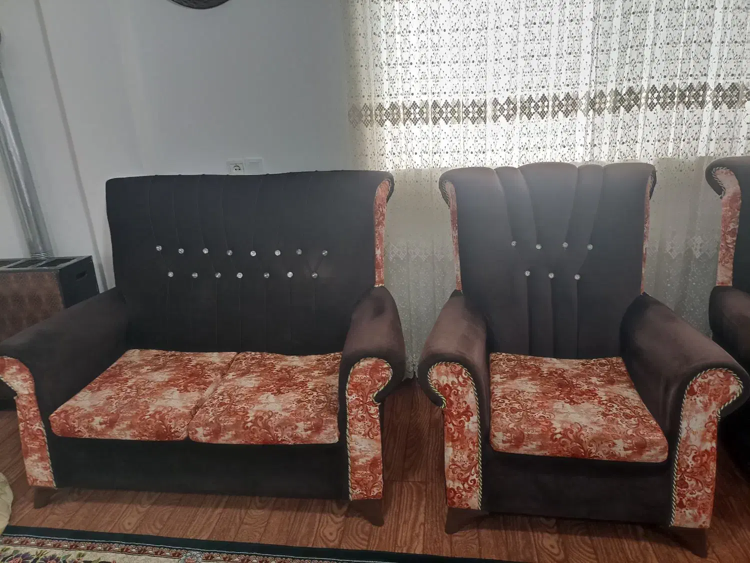 مبل 9 نفره سالم شیک و تمیز|مبلمان خانگی و میز عسلی|محمودآباد, |دیوار