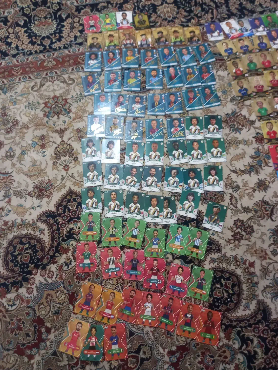 کیمدی ۲۵۰ عدد کیمدی|کلکسیون اشیاء عتیقه|اسفراین, |دیوار