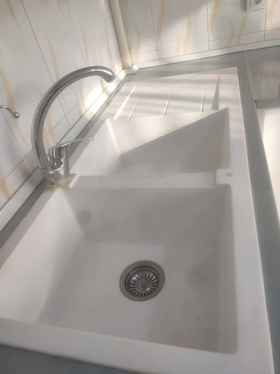 سینک گرانیتی|لوازم سرویس بهداشتی|تبریز, |دیوار