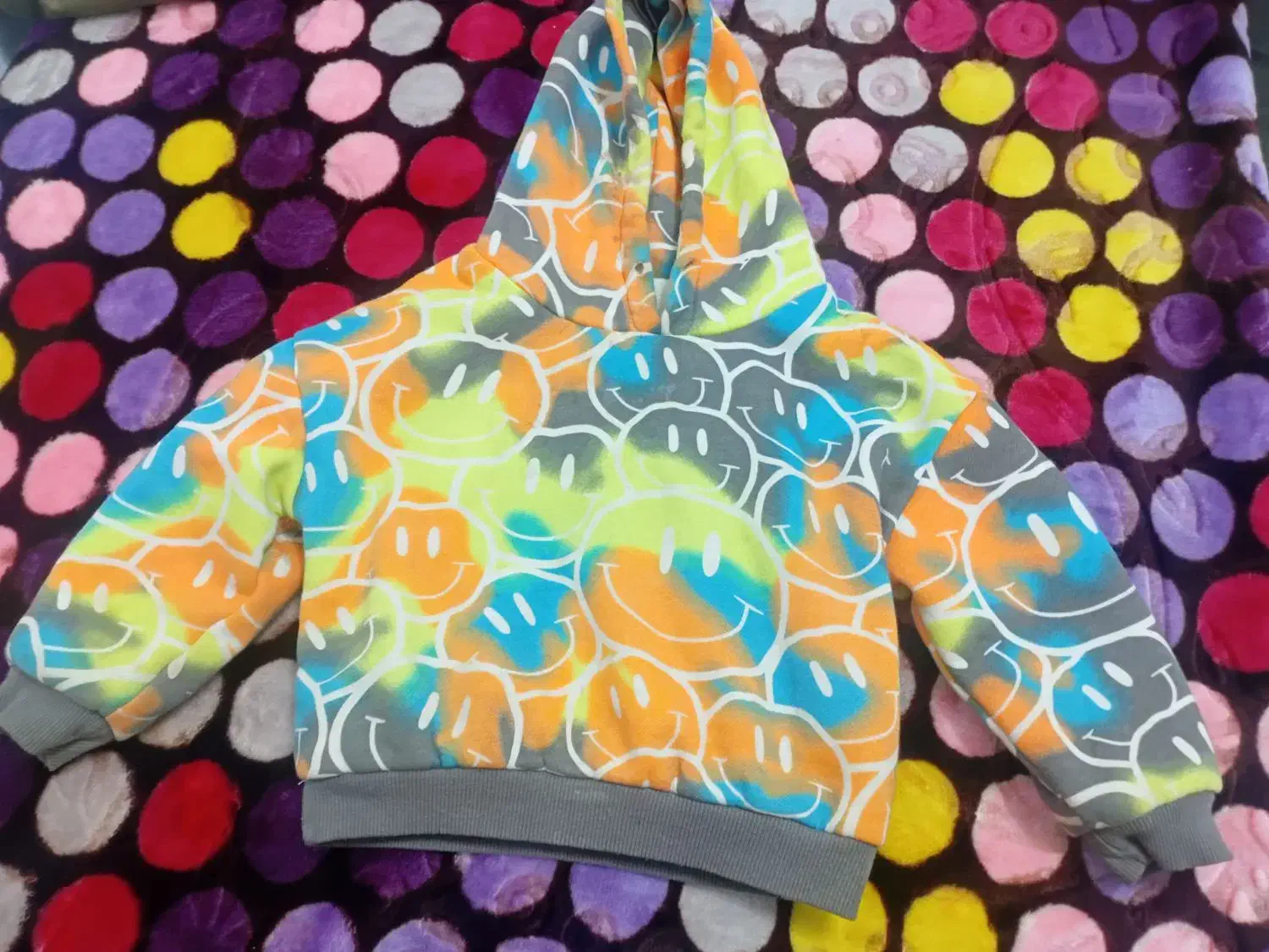 چند دست لباس و کیف و کاپشن|کفش و لباس بچه|رشت, تازه آباد|دیوار