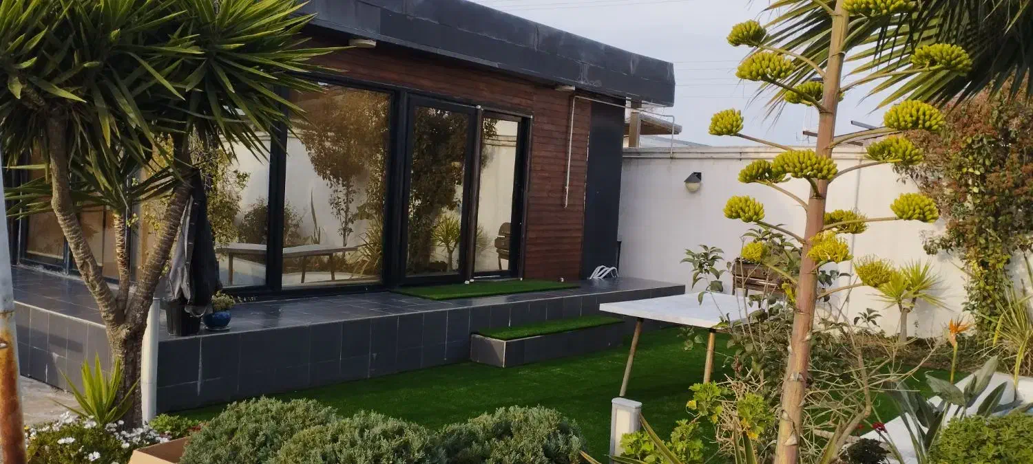 فروش و نصب چمن مصنوعی|خدمات باغبانی و درختکاری|ساری, |دیوار