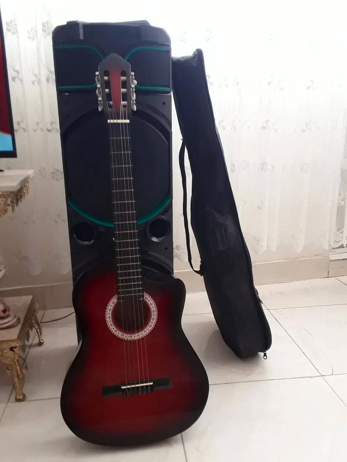 سالم نو نو اک|گیتار، بیس، امپلیفایر|ارومیه, |دیوار