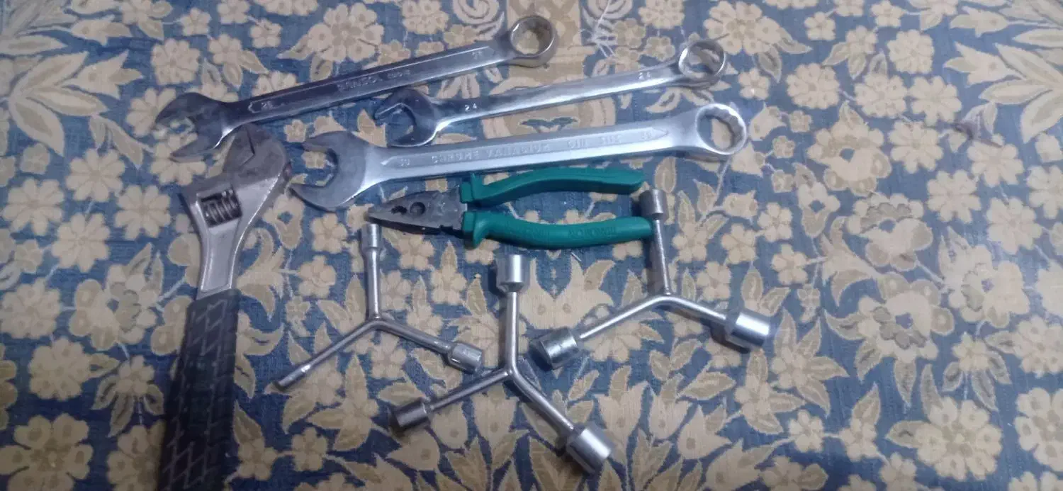 جعبه ابزار .اچار.بکس|ابزارآلات|زاهدان, |دیوار