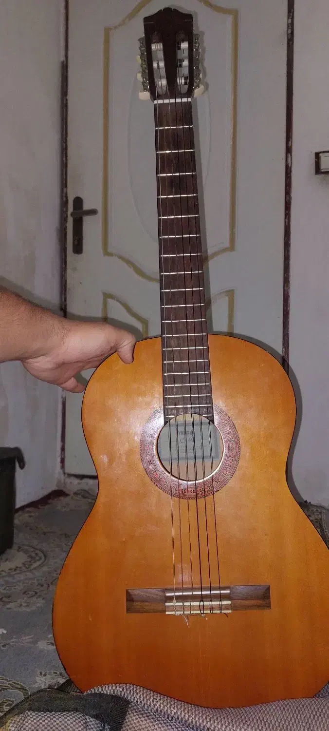 گیتار c40یاماها|گیتار، بیس، امپلیفایر|کوهدشت, |دیوار