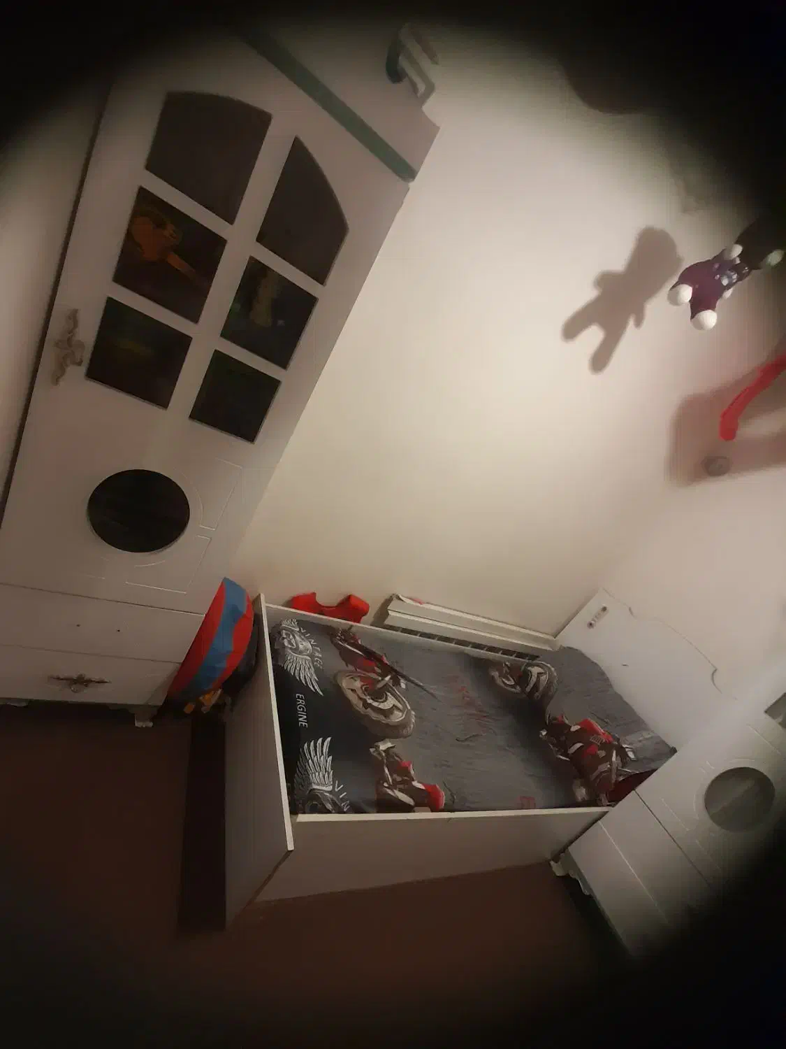 تخت کمدنوجوان درحدنو|تخت و سرویس خواب|مشهد, رسالت|دیوار