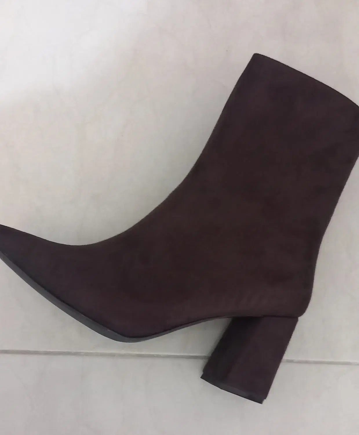 کفش نو|کیف، کفش، کمربند|خرم‌آباد (تنکابن), |دیوار