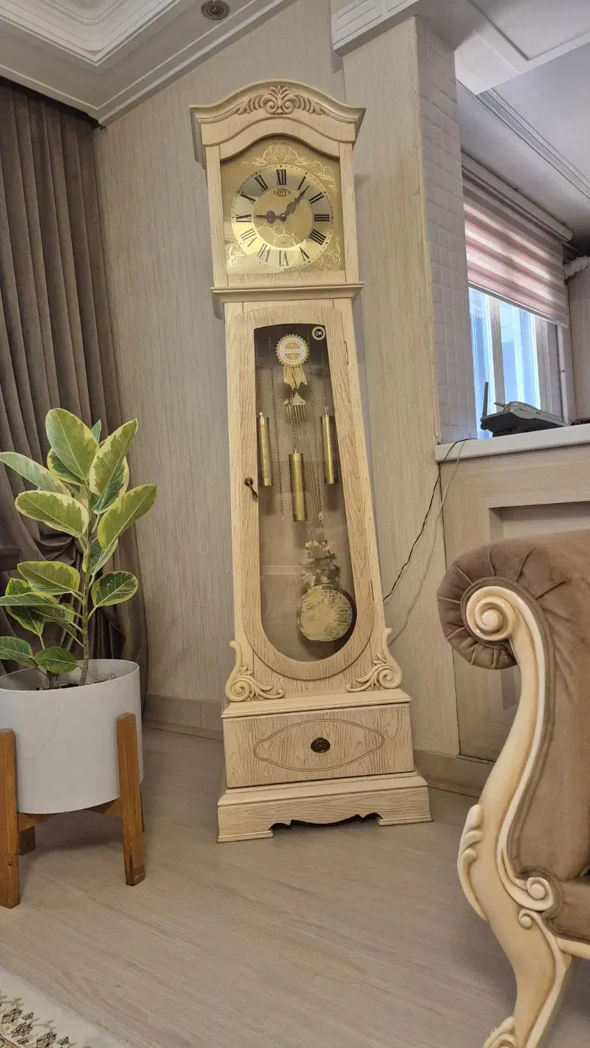 ساعت تمام چوب|ساعت دیواری و تزئینی|قزوین, |دیوار