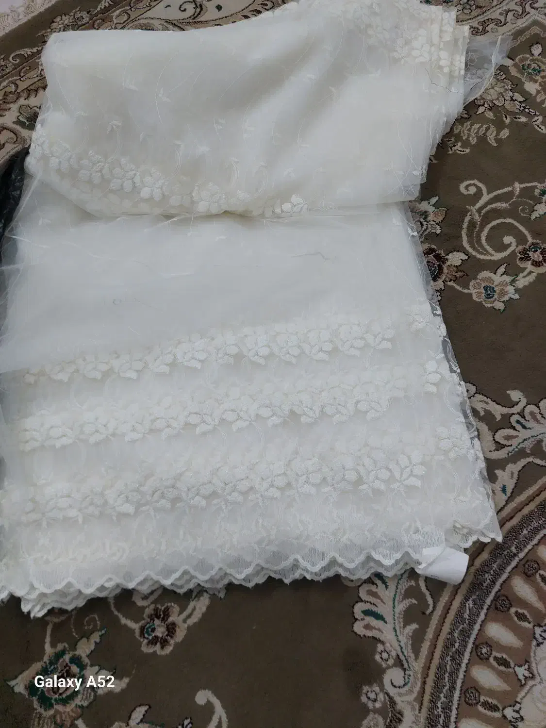 پارچه پرده ای یک تاقه|پرده، رانر، رومیزی|قم, قلعه کامکار|دیوار