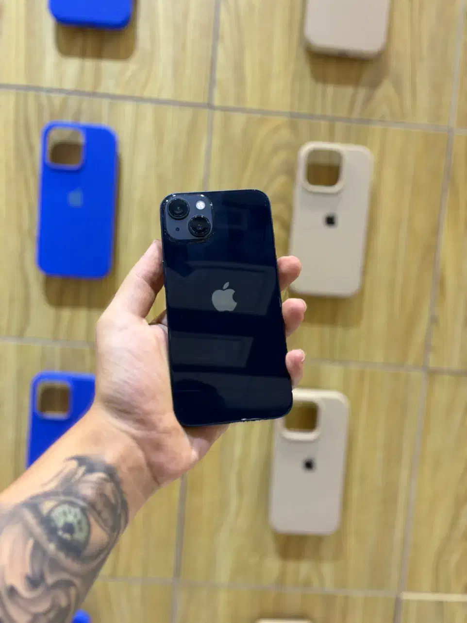 آیفون ۱۳ نرمال oe 1 normal 128|موبایل|تهران, درختی|دیوار