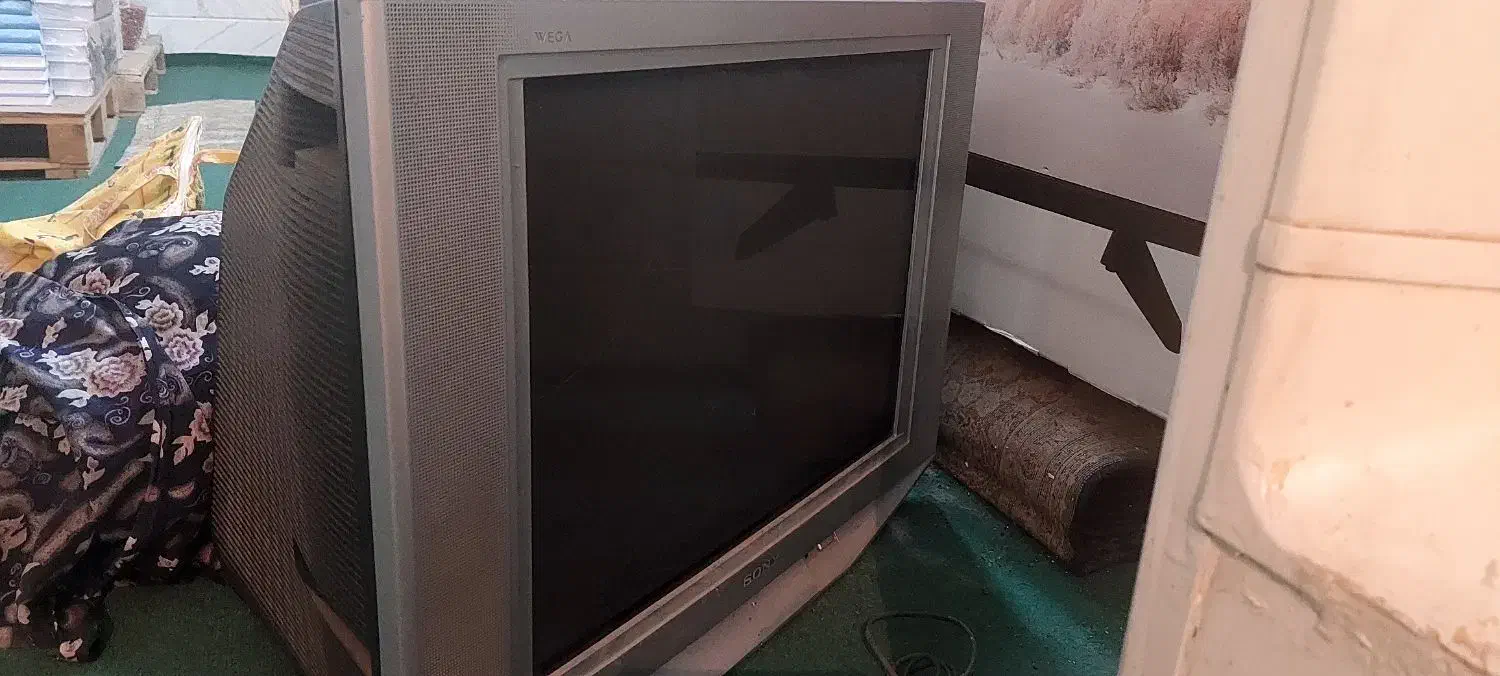 تلویزیون سونی ۲۹|تلویزیون و پروژکتور|قم, باجک دو|دیوار