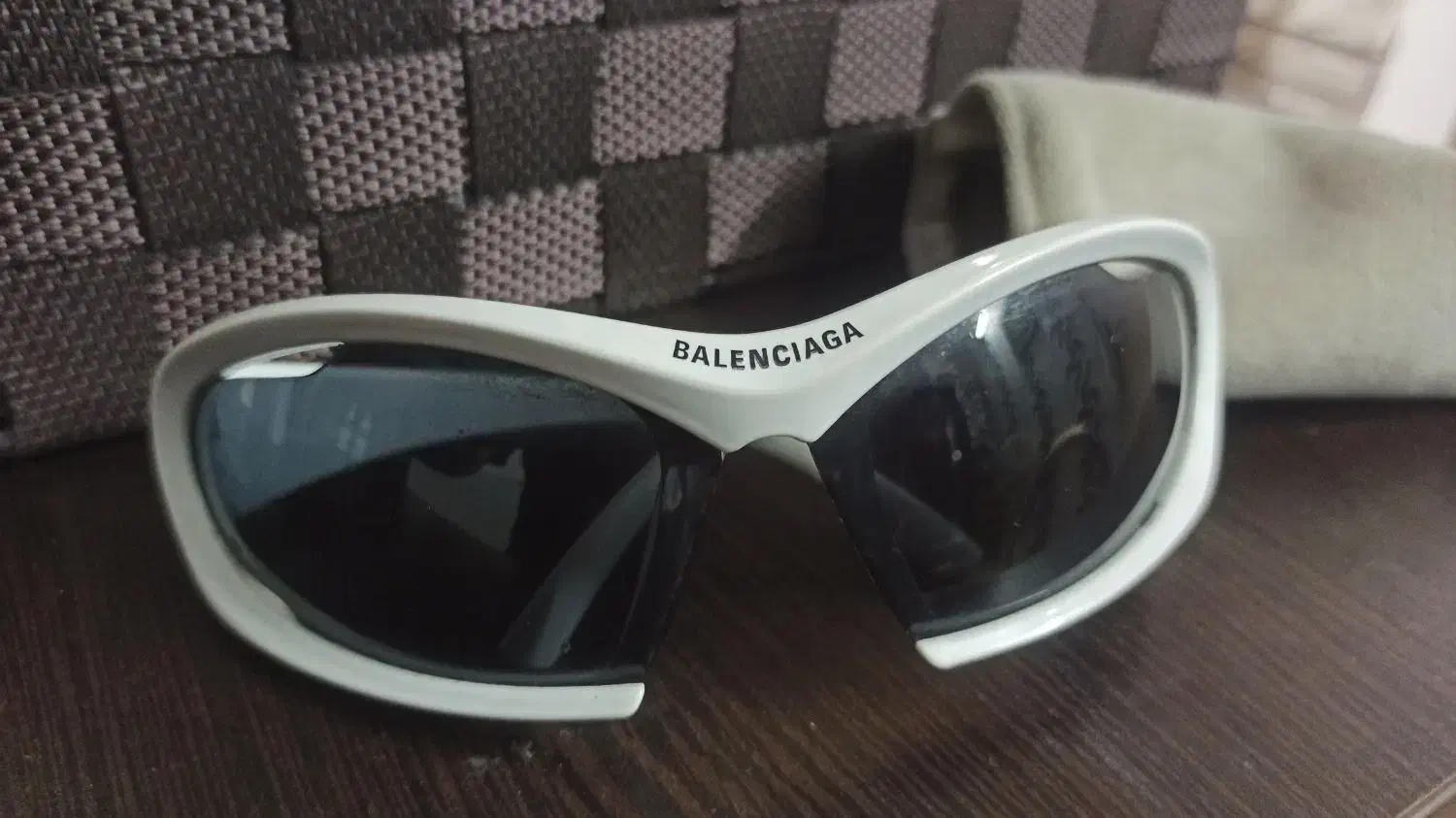 عینک دودیbaleciaga|زیورآلات و اکسسوری|تهران, والفجر (افسریه)|دیوار