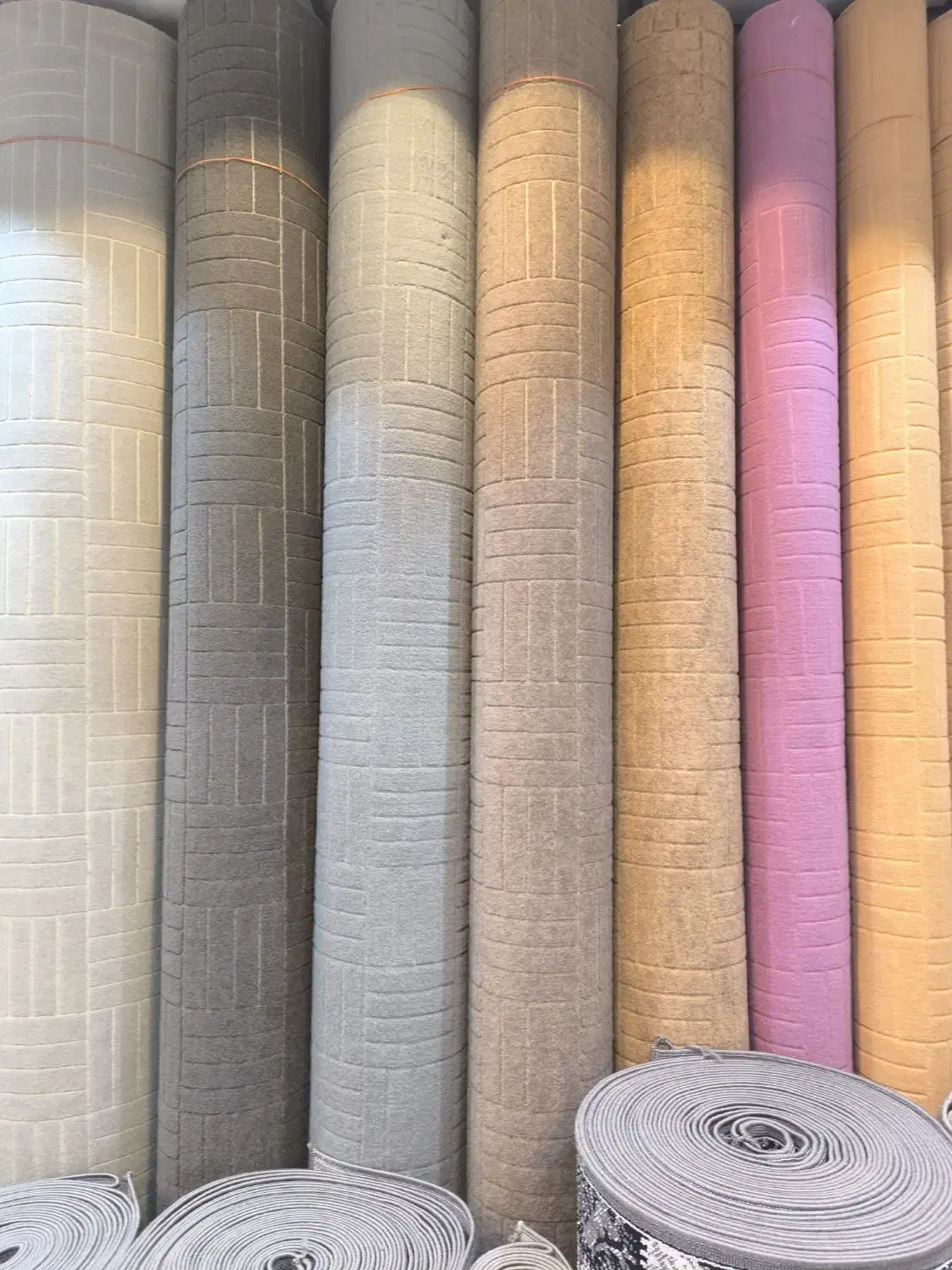 موکت روهام پلاس موکت تندیس ۱۹۷۰|موکت|قم, شاه ابراهیم|دیوار