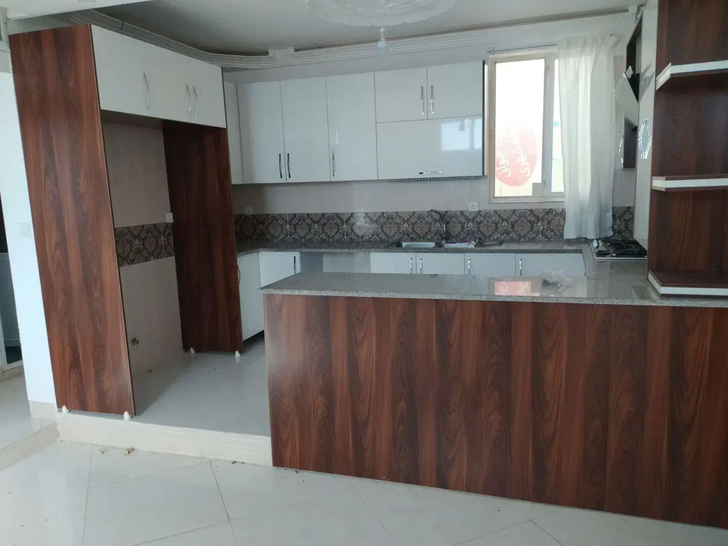 اجاره خانه خیابان شهاب ،طبق اول .|اجارهٔ آپارتمان|بم, |دیوار