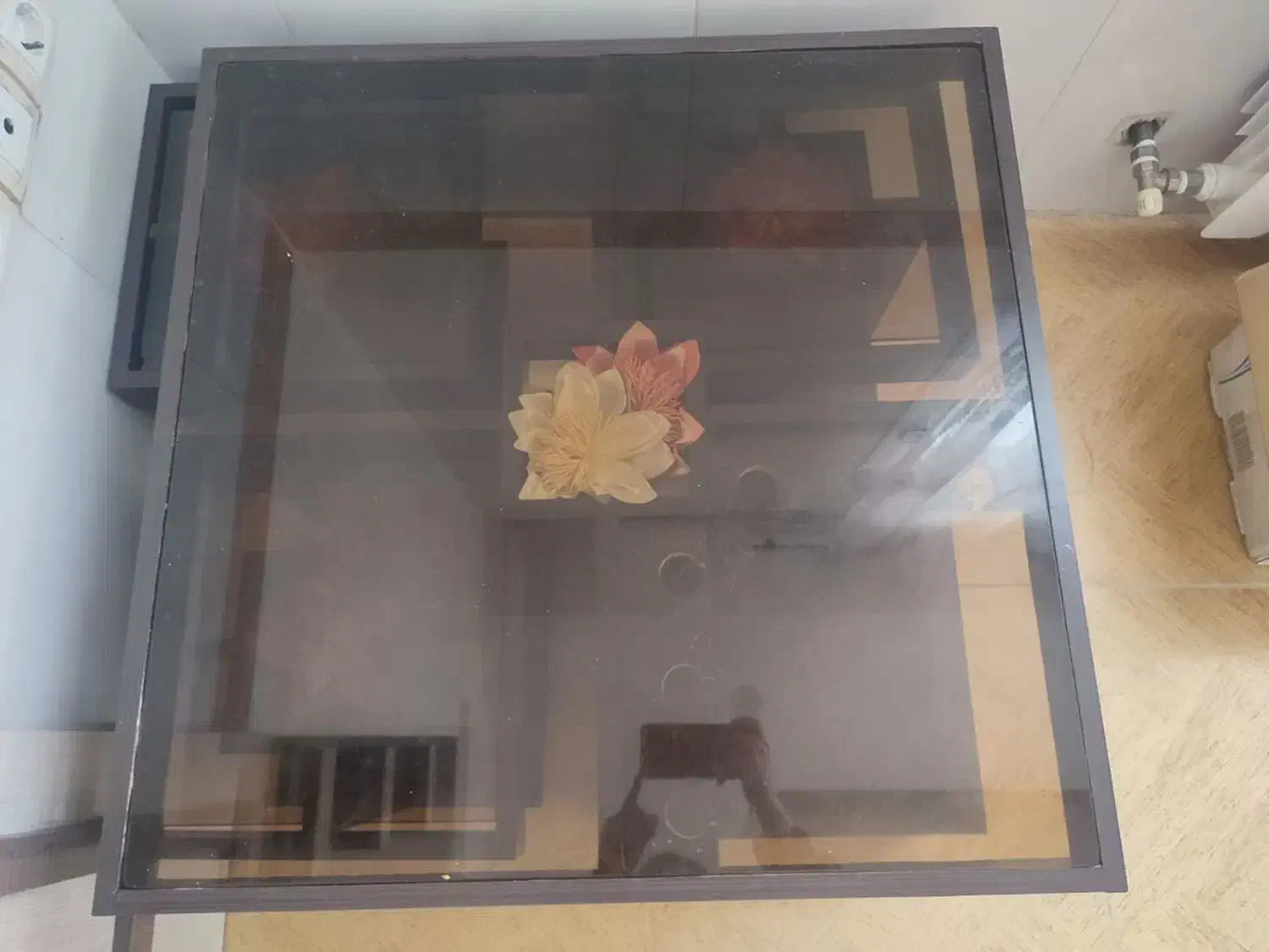 میز عسلی به همراه ۳ میز جلو مبلی کوچک|مبلمان خانگی و میز عسلی|سبزوار, قاضی زاد|دیوار