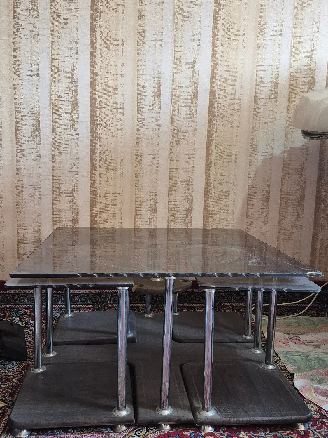 میز تلوزیون و میز و گل میز شیشه ای|میز تلویزیون|شیراز, شهرک گلستان|دیوار