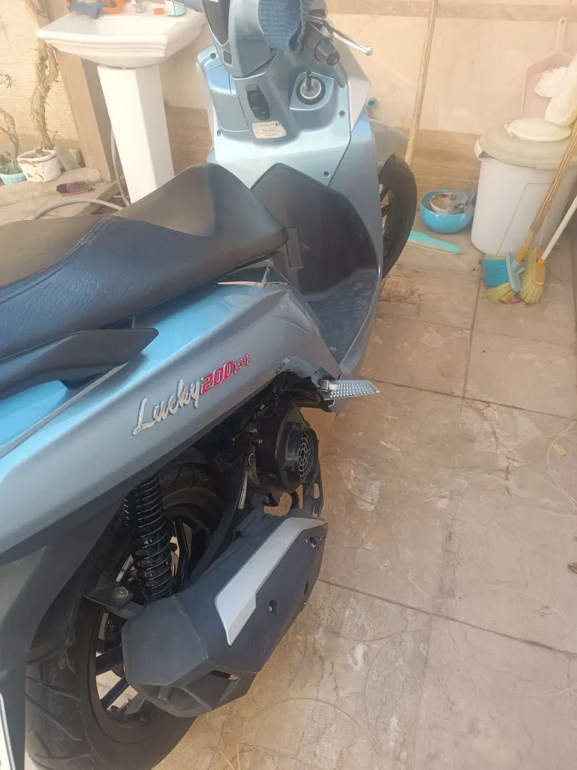 200لاکی|موتورسیکلت|اصفهان, مرداویج|دیوار