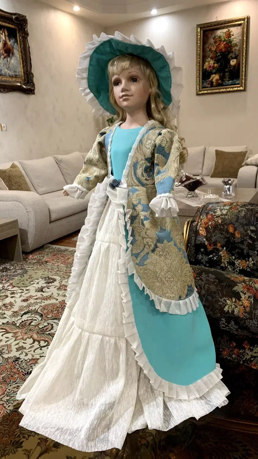 مجسمه|مجسمه، تندیس، ماکت|گنبد کاووس, |دیوار