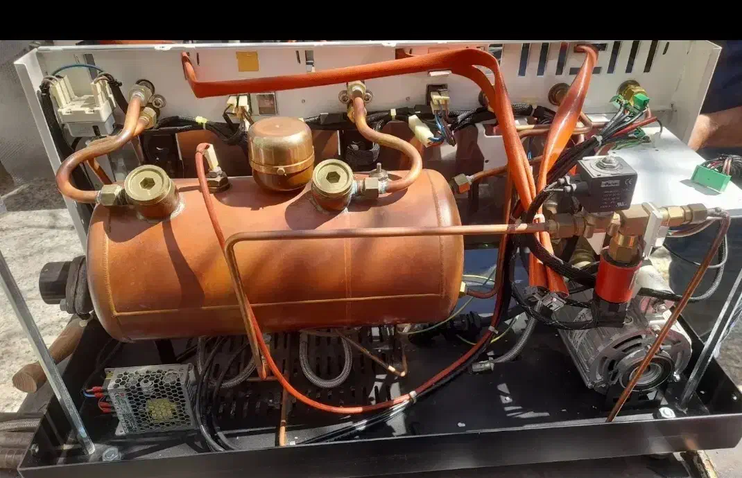 تعمیرات انواع قهوه ساز صنعتی خانگی و آسیاب|خدمات پیشه و مهارت|شهرکرد, |دیوار