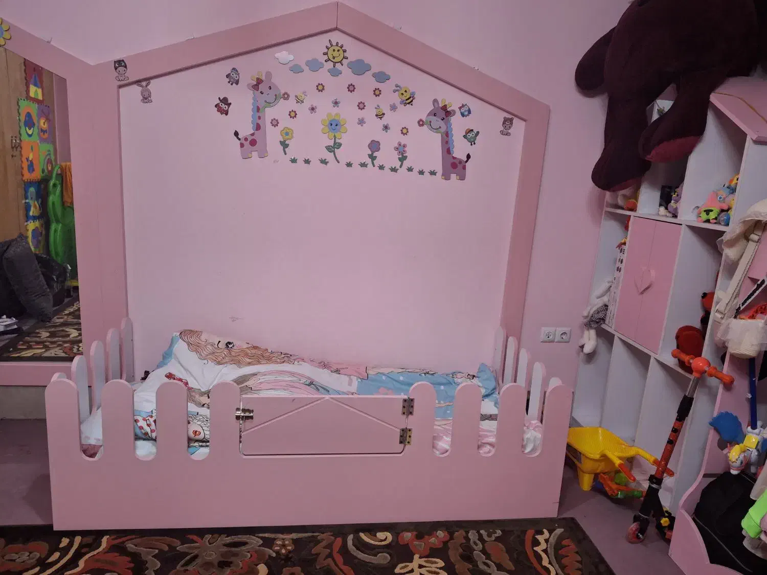 سرویس خواب کامل کودک|تخت و سرویس خواب|ساوه, |دیوار