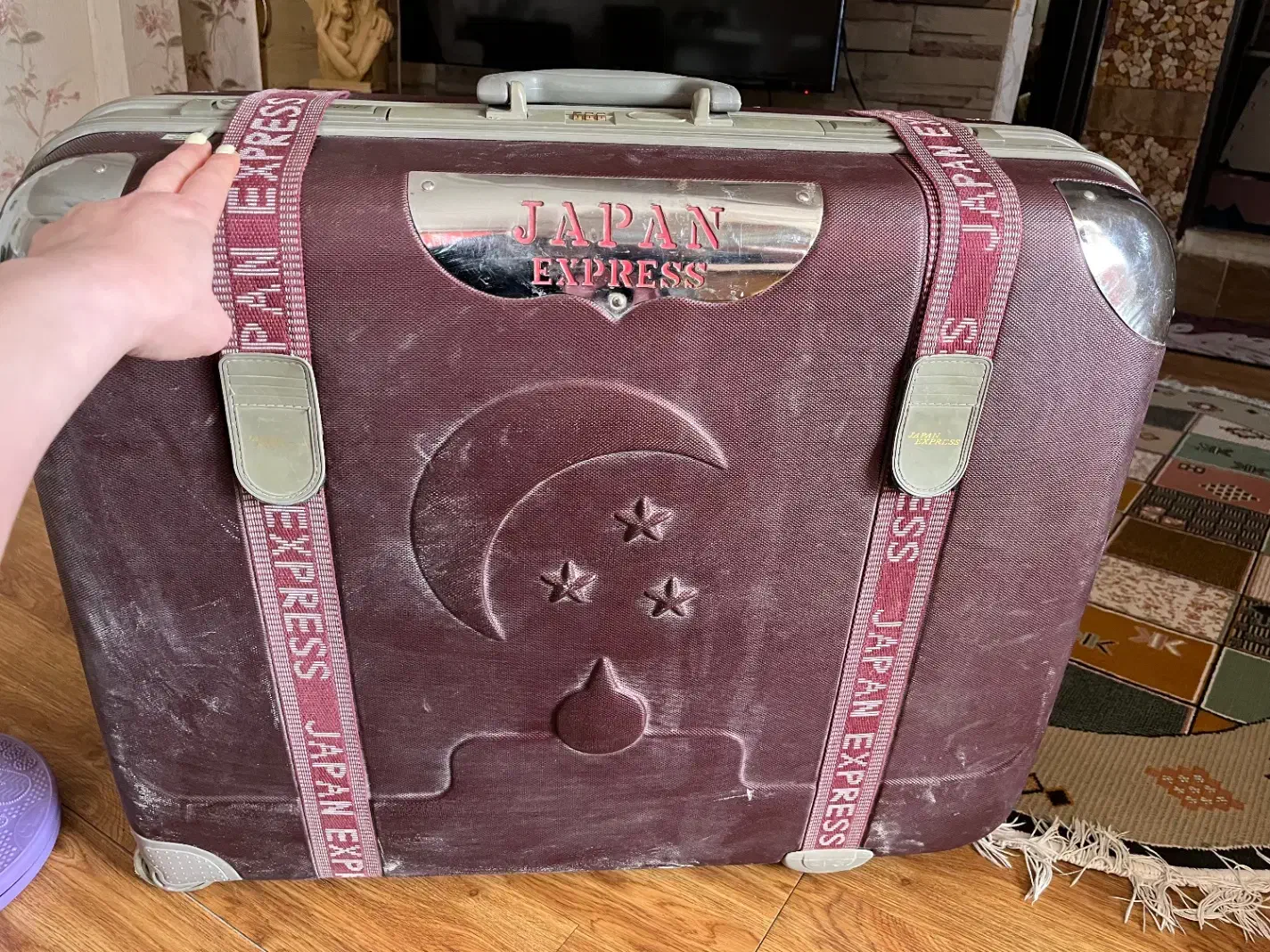 چمدان در حد نو|کیف، کفش، کمربند|شاهرود, |دیوار