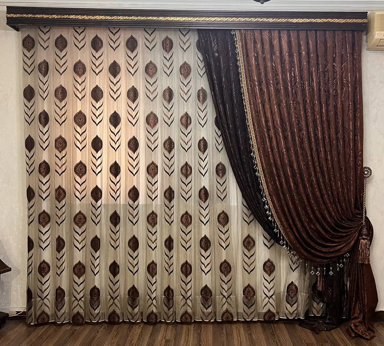 پرده|پرده، رانر، رومیزی|رشت, استقامت ۱|دیوار