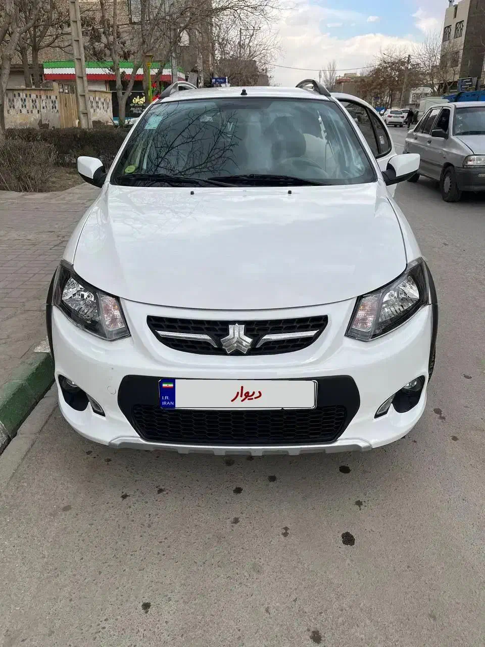 کوییکR مدل۱۴۰۲|خودرو سواری و وانت|مشهد, کارگران|دیوار