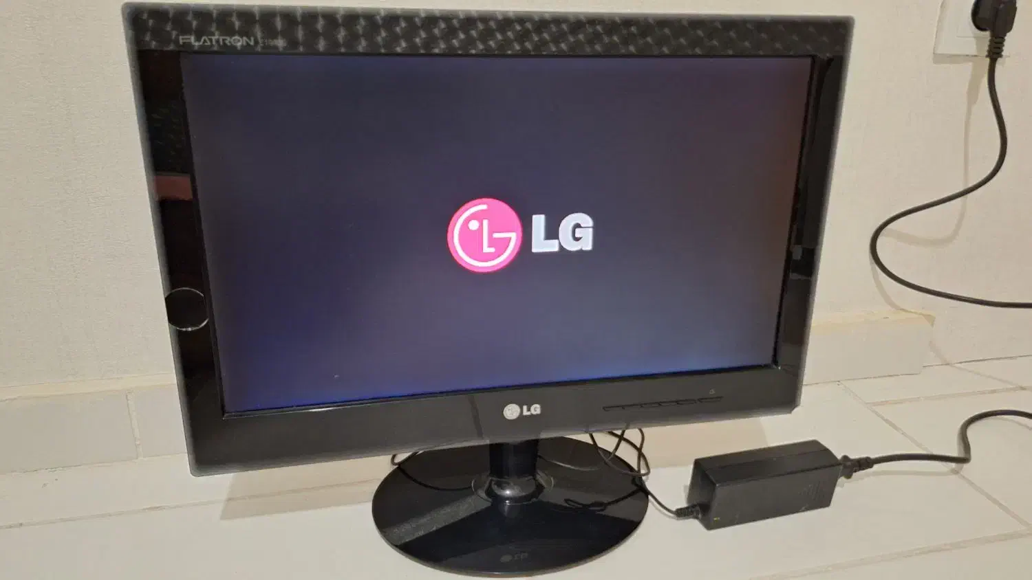 مانیتور|قطعات و لوازم جانبی رایانه|پرند, فاز ۶|دیوار